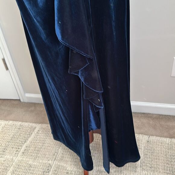 OLEG CASSINI Velvet Off-the-Shoulder Sheath Maxi with Ruffle Navy Size 14 - Picture 9 of 15